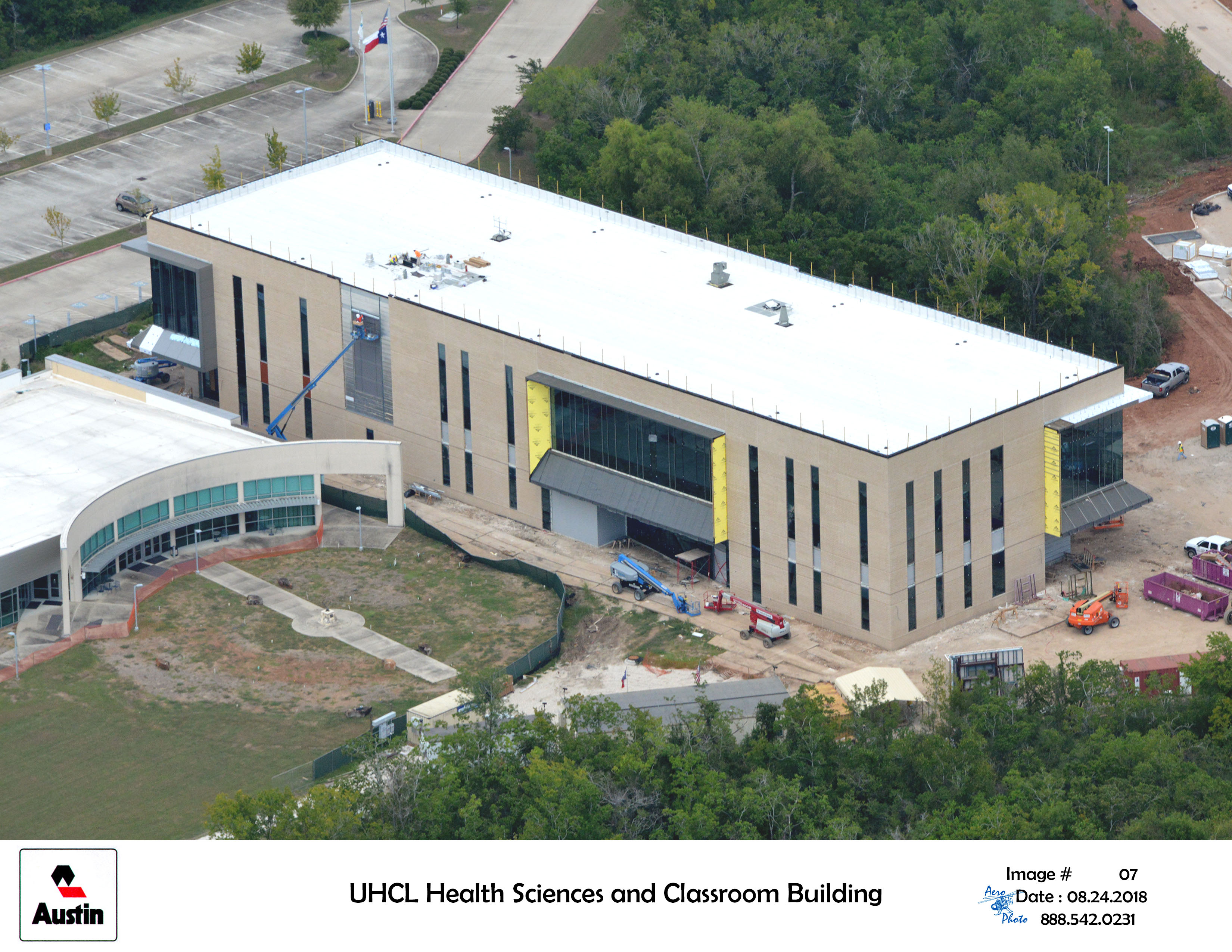 uhcl-health-sciences-1808248107.jpg