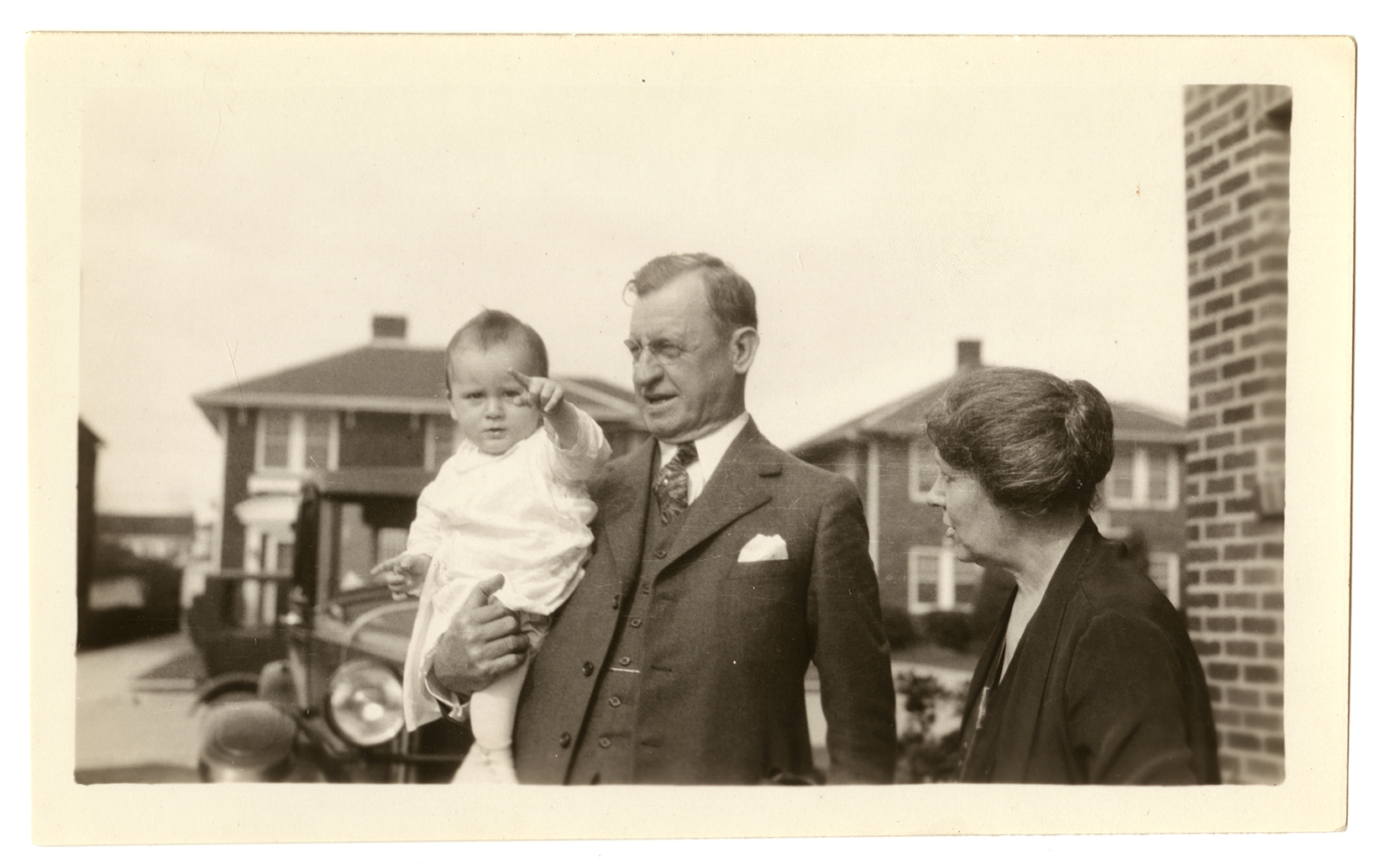 picture-2-edr-with-grandparents