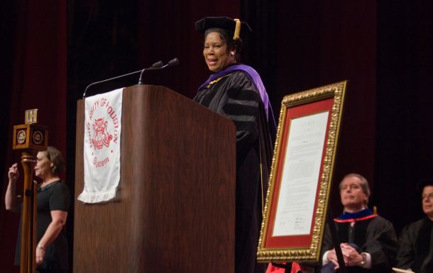 Sheila Jackson Lee speaks at UH President Renu Khator's investiture in 